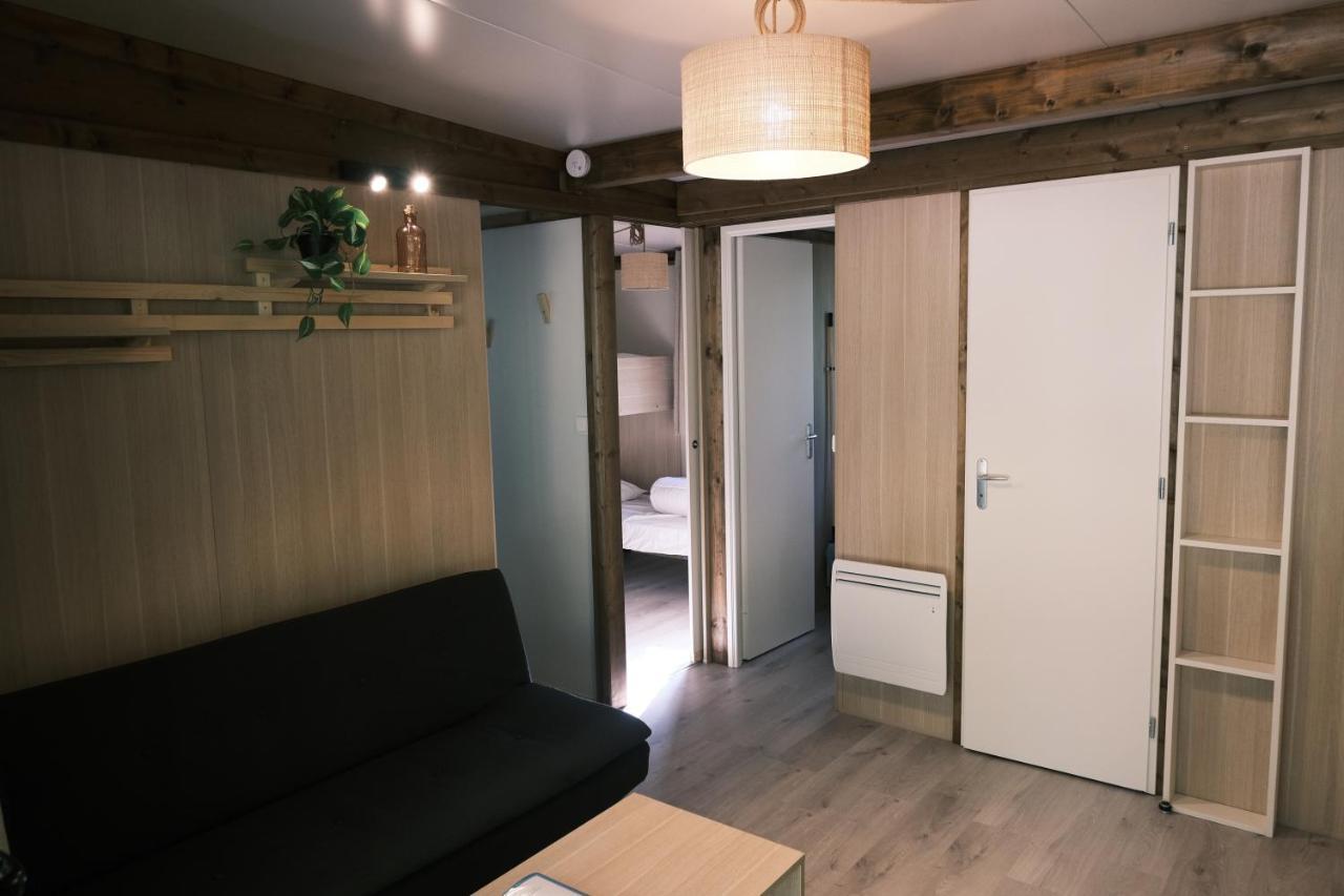 Lodge Avec Spa Privatif - Foret Et Lac Liginiac Exteriör bild