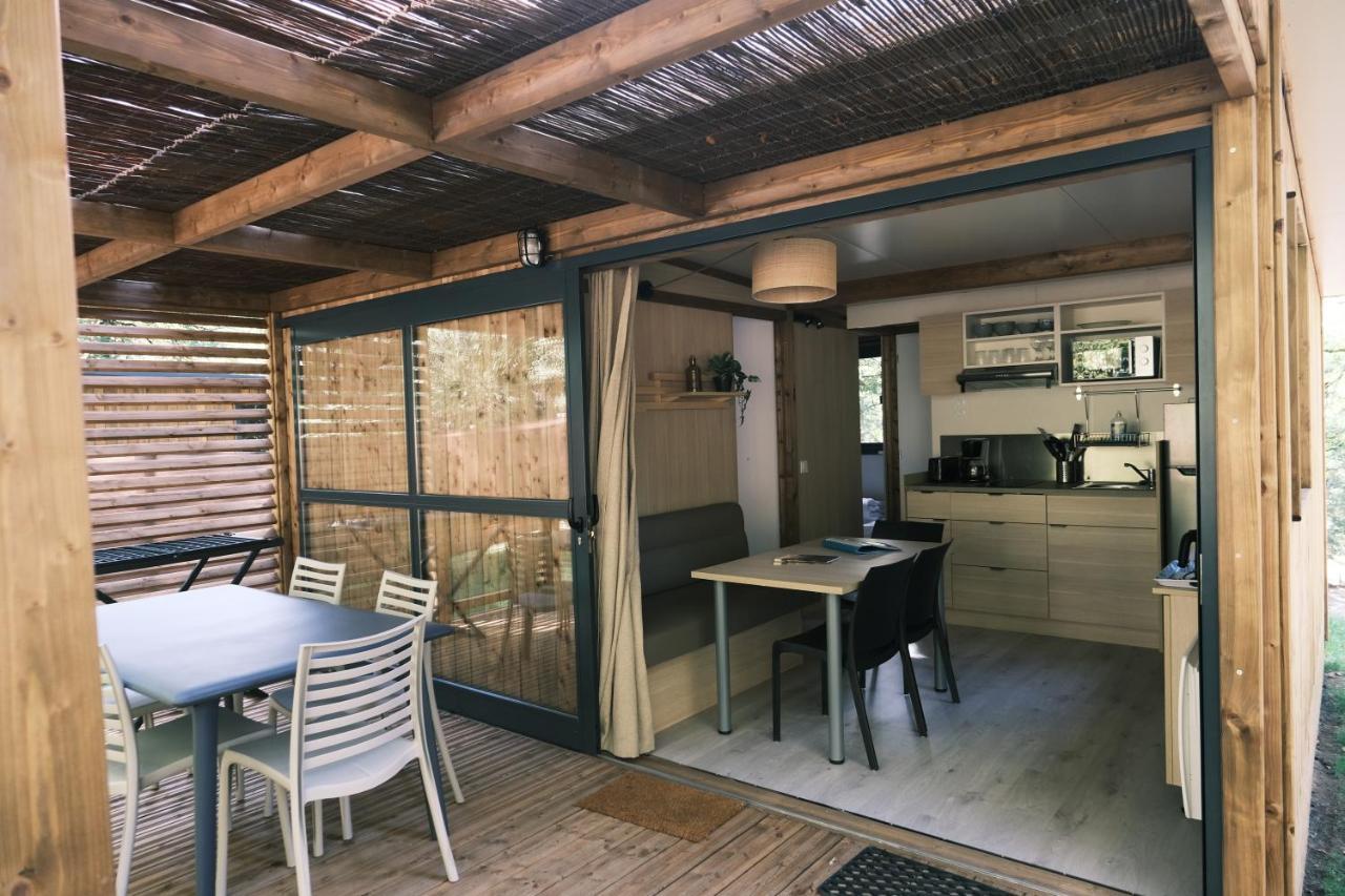 Lodge Avec Spa Privatif - Foret Et Lac Liginiac Exteriör bild