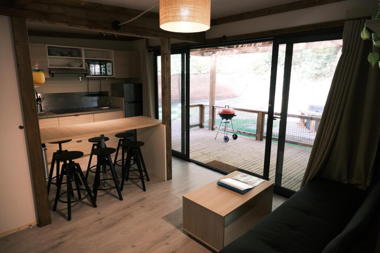 Lodge Avec Spa Privatif - Foret Et Lac Liginiac Exteriör bild